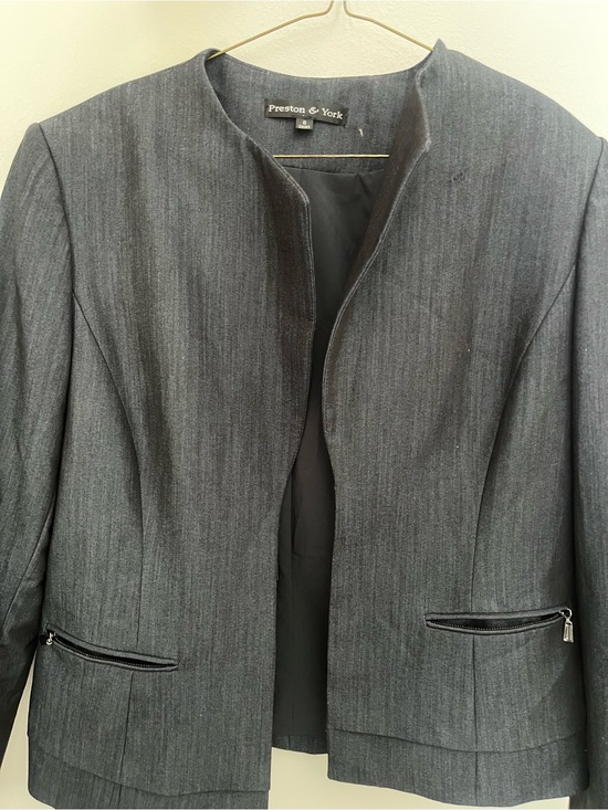 Preston & York Jackets & Blazers - Preston & New York Collarless Jacket
